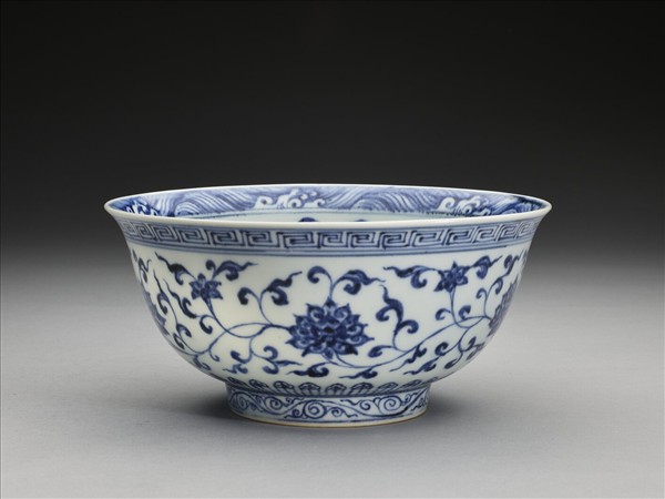 青花花卉紋碗