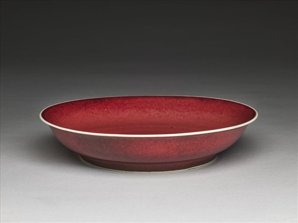 紅釉盤
