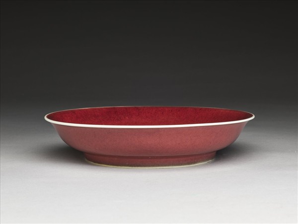 紅釉盤
