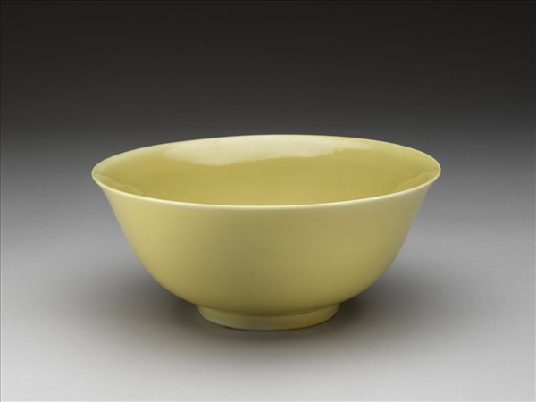 黃釉碗