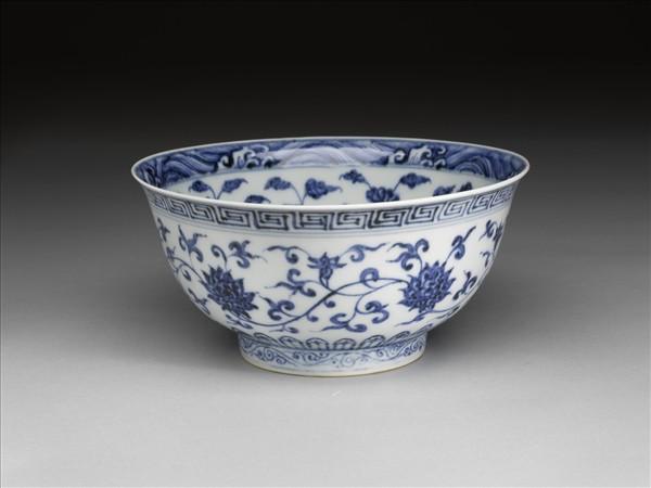 青花花卉紋碗