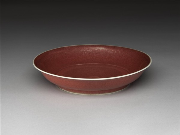 紅釉盤