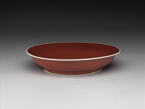 紅釉盤