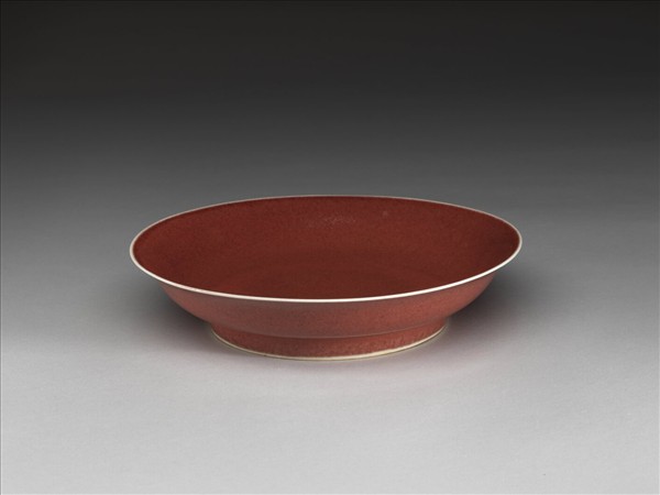 紅釉盤