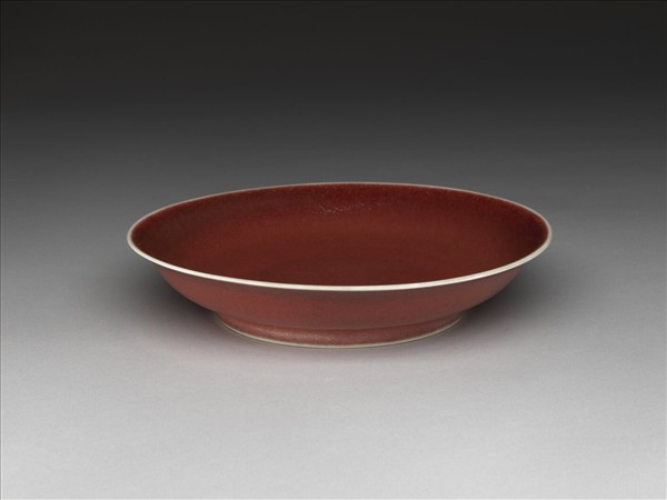 紅釉盤