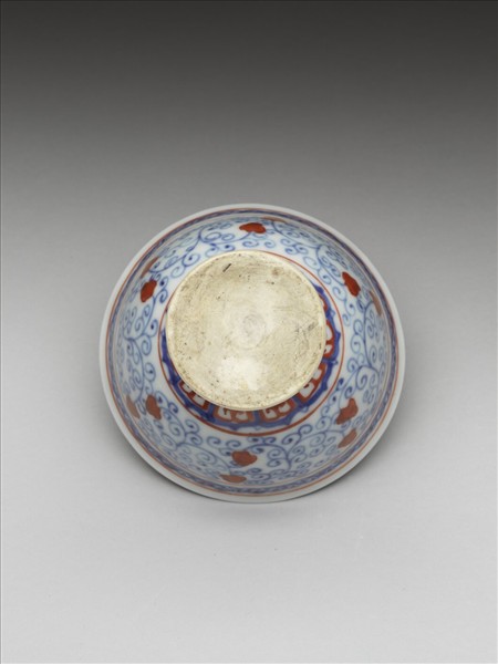 青花描紅花卉紋高足杯