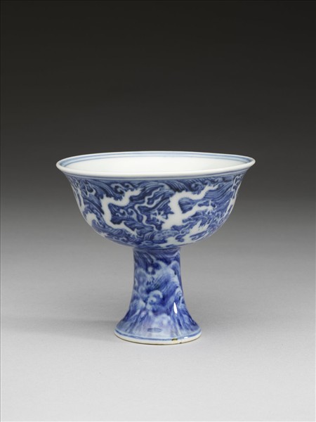 青花龍紋高足鍾