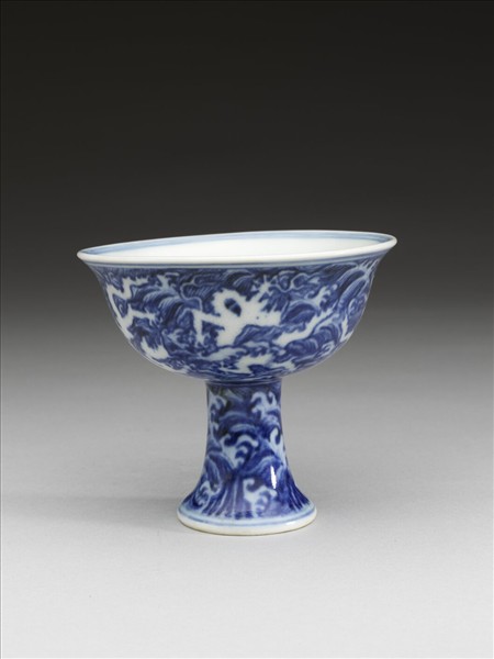 青花龍紋高足鍾