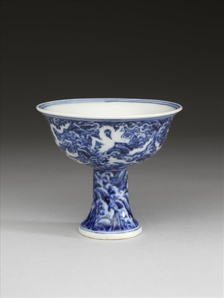 青花龍紋高足鍾