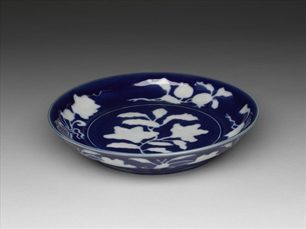 霽青釉花果紋盤