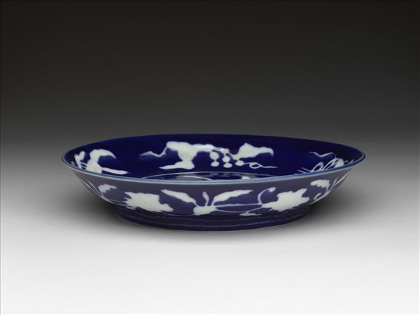 霽青釉花果紋盤