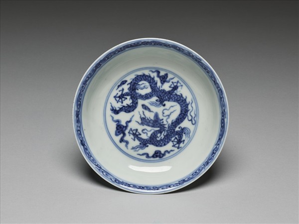 青花六龍紋盤