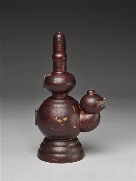 褐漆幾何紋皮套