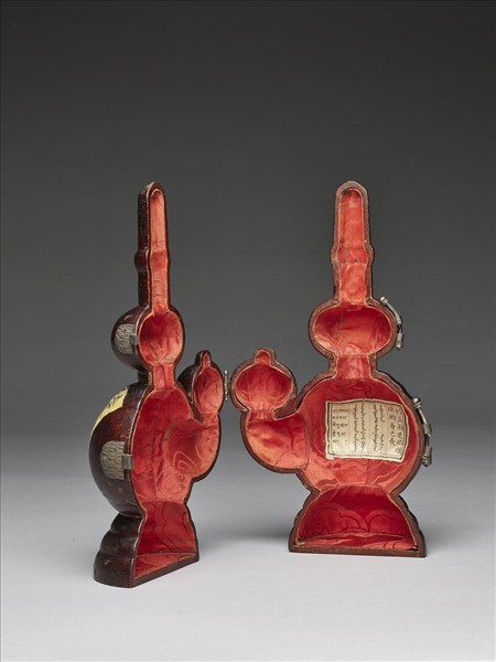 褐漆幾何紋皮套