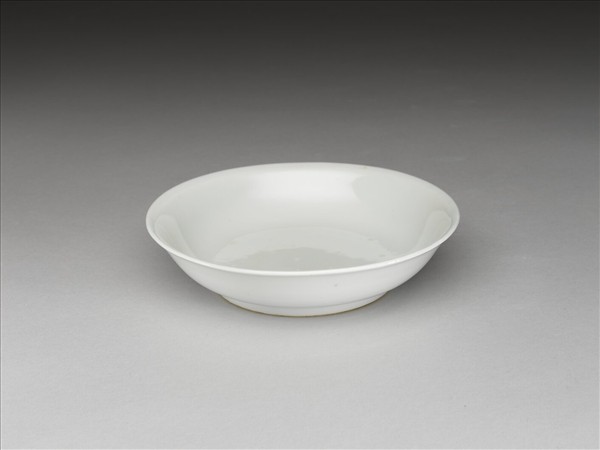 甜白釉碟