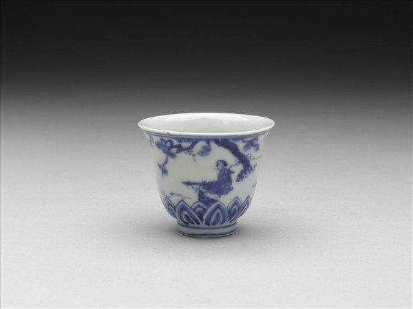 青花山水人物圖杯