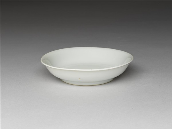 甜白釉碟