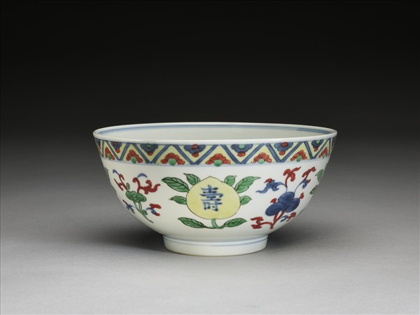 五彩靈芝紋壽字碗