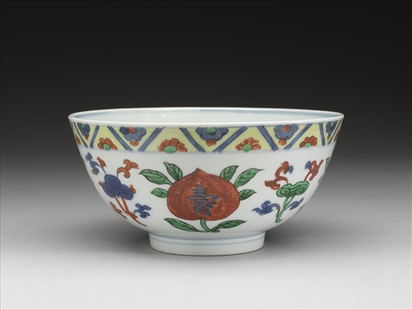 五彩靈芝紋壽字碗