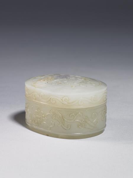 玉橢圓雕花圓盒