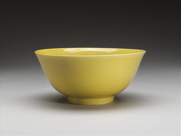 黃釉碗