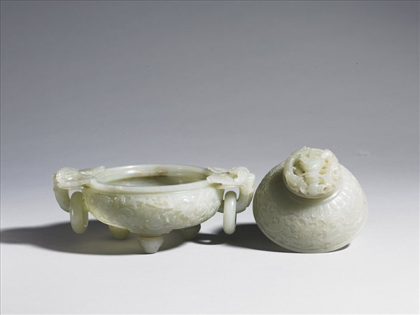 玉雕番蓮活耳爐