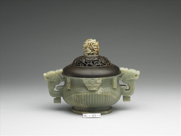 玉直棱紋簋形爐