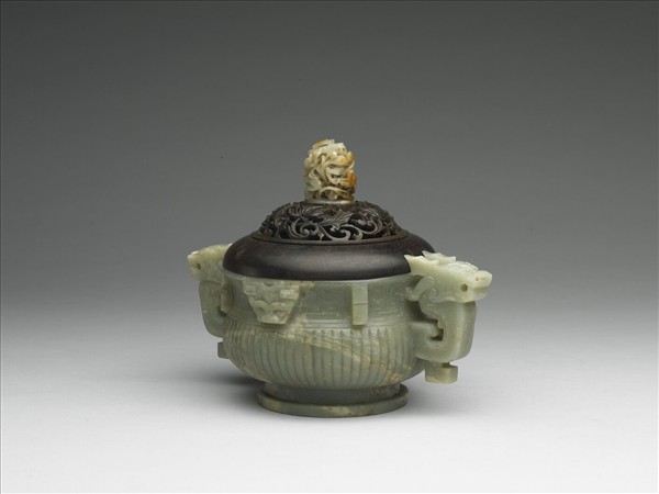 玉直棱紋簋形爐