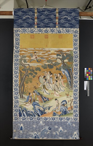 清緙絲仙姝獻瑞圖　軸