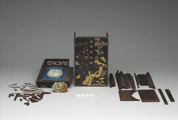 鍍金銀紫檀木盒