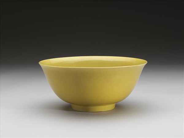 黃釉碗