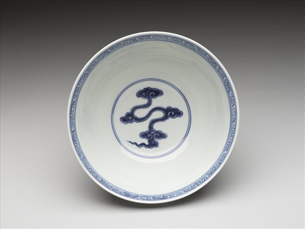 青花雙龍戲珠紋碗