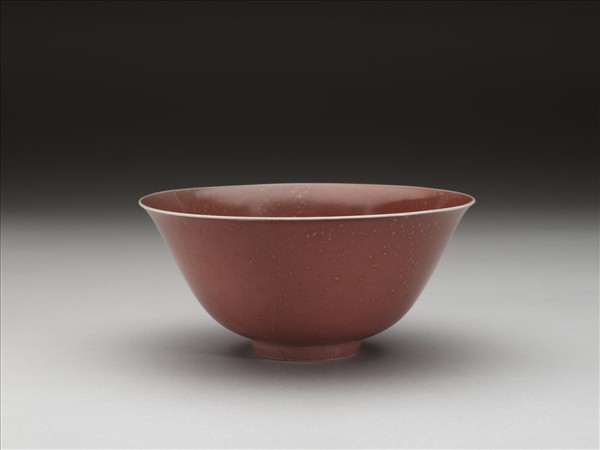 霽紅釉碗