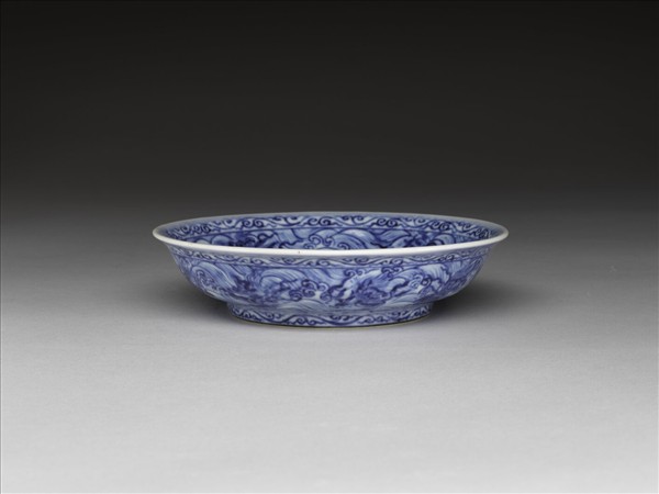 青花波濤海獸紋盤