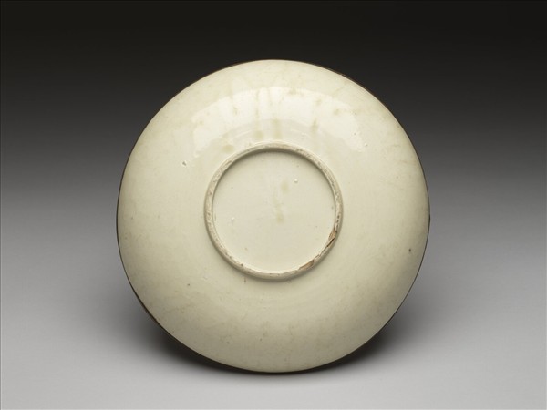 定窯 白瓷印花番蓮紋盤