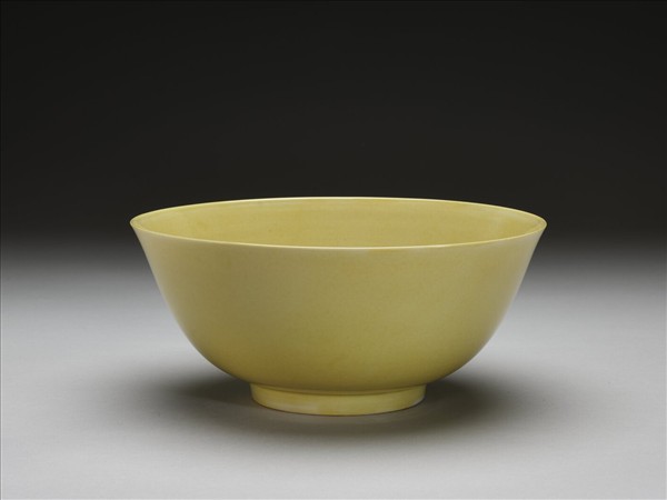 黃釉碗