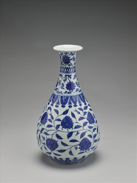 青花花卉紋玉壺春瓶