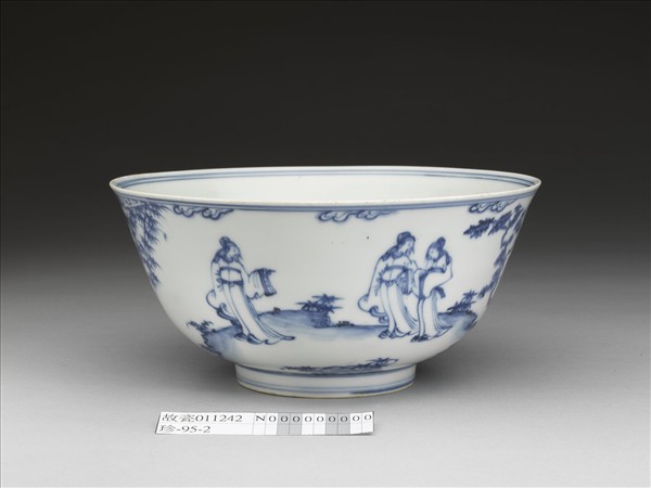 青花人物圖碗