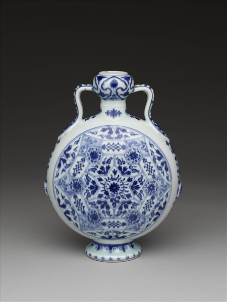 青花花卉紋扁壺