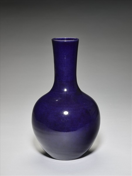 霽青釉瓶