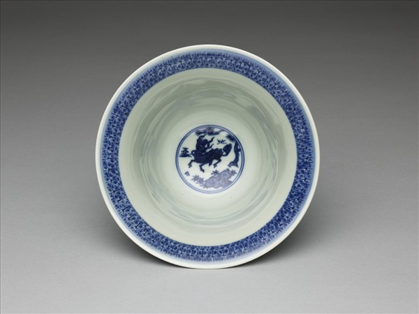 青花三羊開泰仰鐘式碗