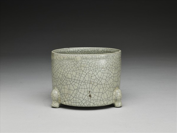 哥窯 青瓷三足爐