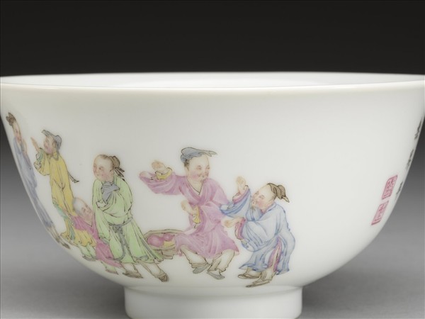 琺瑯彩堯民土釀圖茶碗