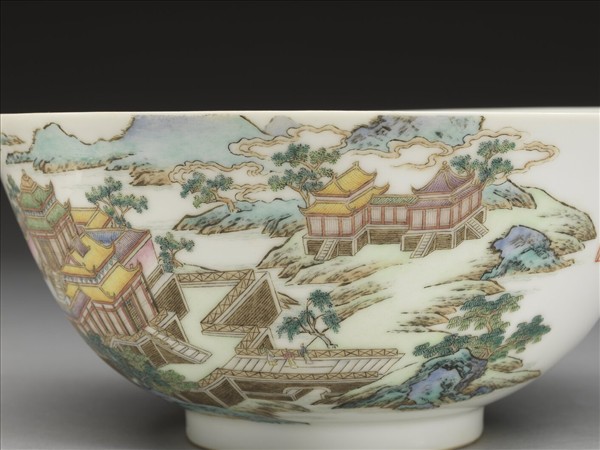 琺瑯彩山水樓閣圖碗
