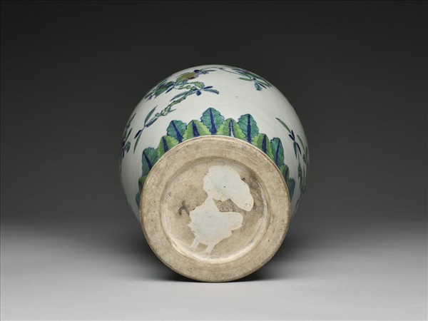 鬥彩花果紋梅瓶