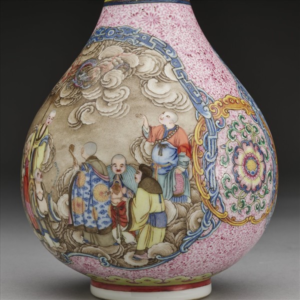 洋彩開光十八羅漢膽瓶