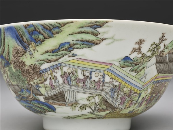 琺瑯彩燈火昇平碗