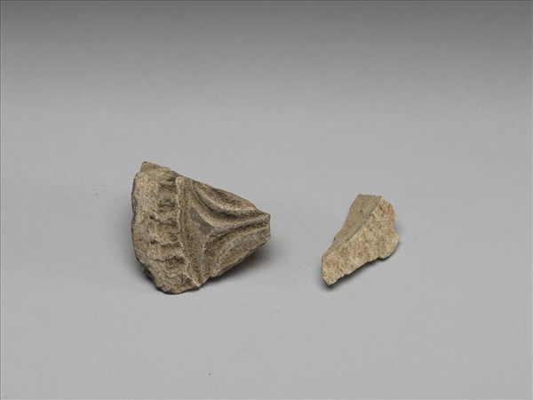 花卉紋瓦當殘片