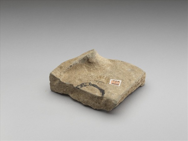 花卉紋瓦當殘片