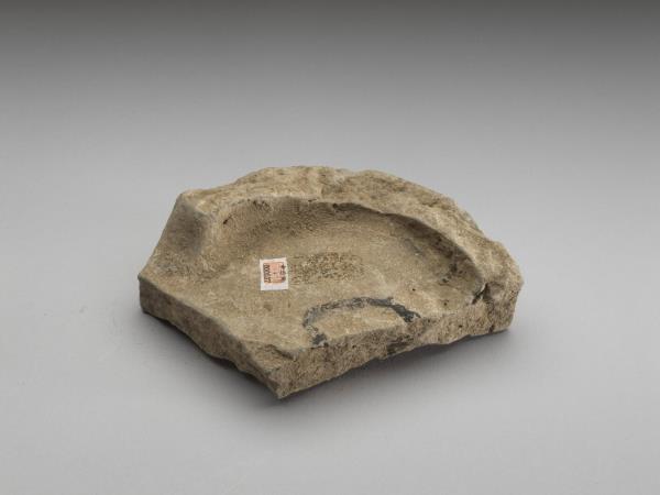 花卉紋瓦當殘片